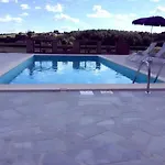 Mali Raj Apartma Dolenci