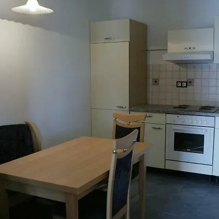 Mali Raj Apartman Dolány